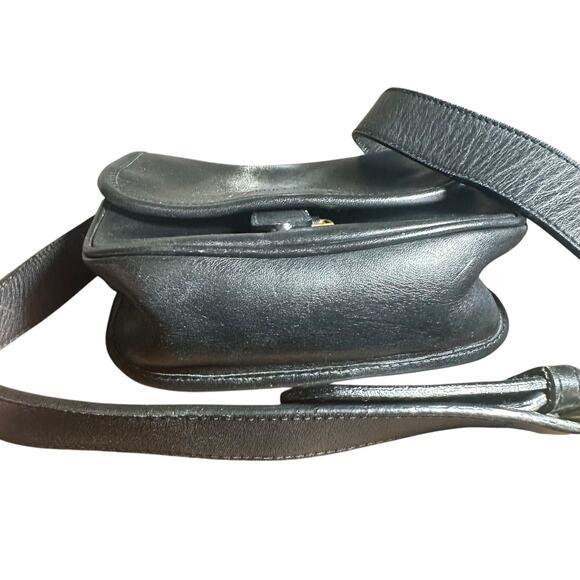 Calvin Klein Black Leather Crossbody Bag Flap Closure Y2K 90s Retro Vintage - Picture 4 of 9